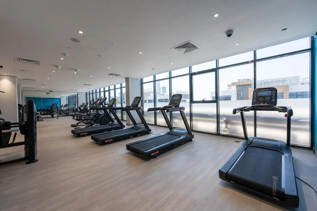 Apartment Elegant Studio Room Near Business Bay Modern Comfort With Balcony Views Dubai United Arab Emirates