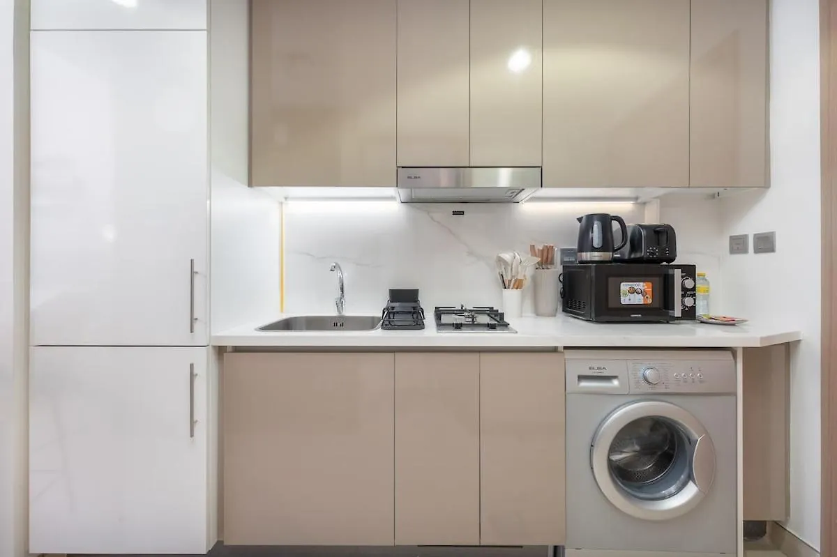 Apartment Elegant Studio Room Near Business Bay Modern Comfort With Balcony Views Dubai United Arab Emirates